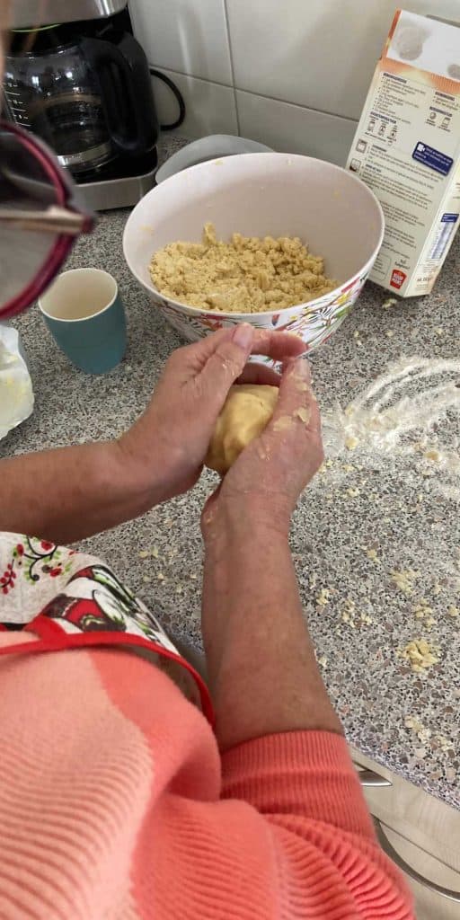 dutch apple pie dough